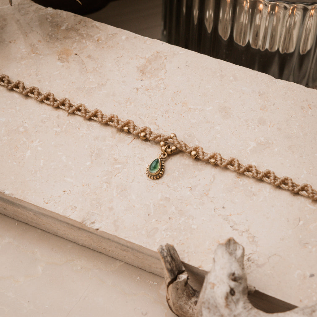 AMARA Moss Agate